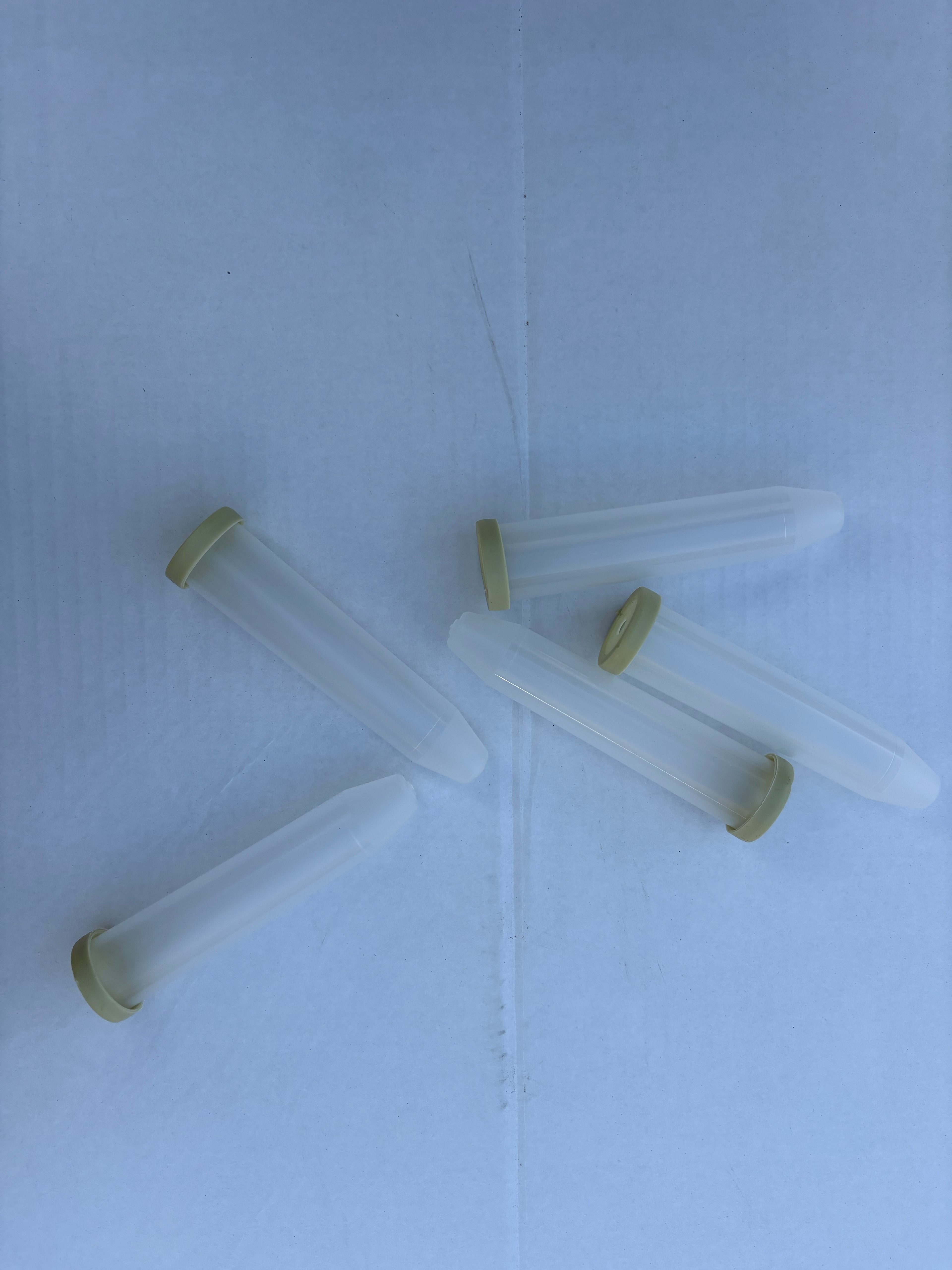 Bloemflesjes 35 cc met dop – Doos 1100 stuks